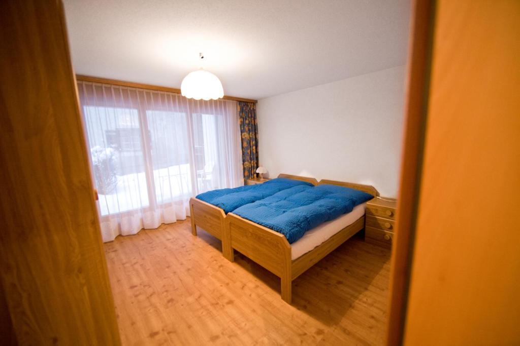 Haus Perelia C Apartment Цермат Стая снимка